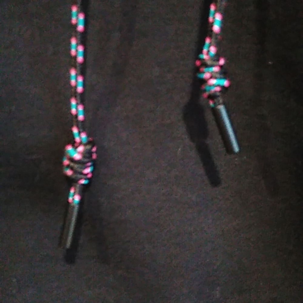 Adidas Black Cropped Hoodie. Women's. Sz L Retro inspired. - Picture 8 of 8